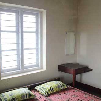 Ninans Tourist Home, Kochi 2